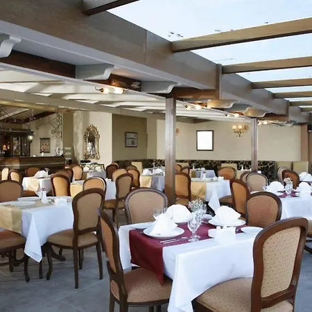 Hippodrome 4*